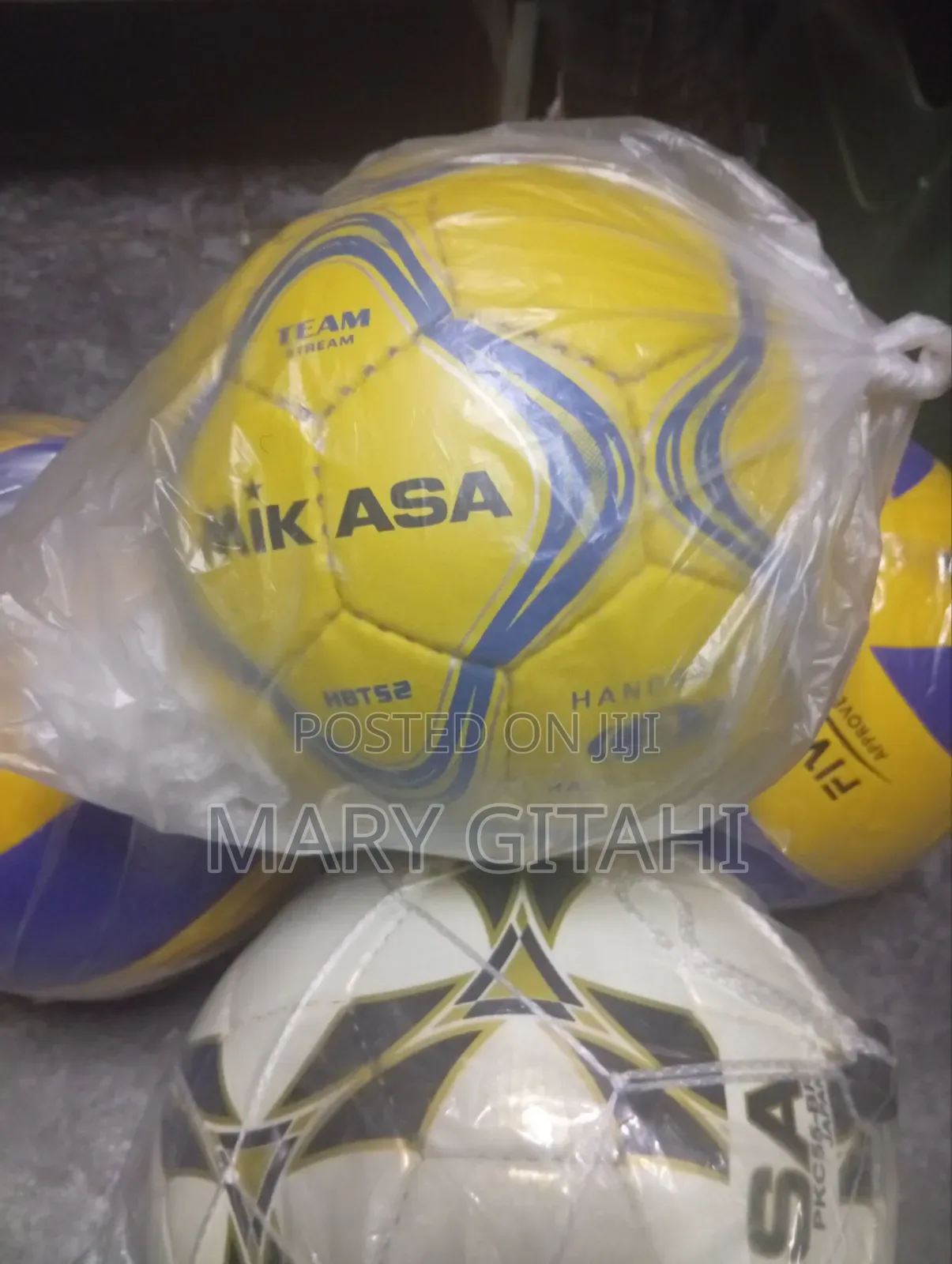New Yellow Mikasa Hand