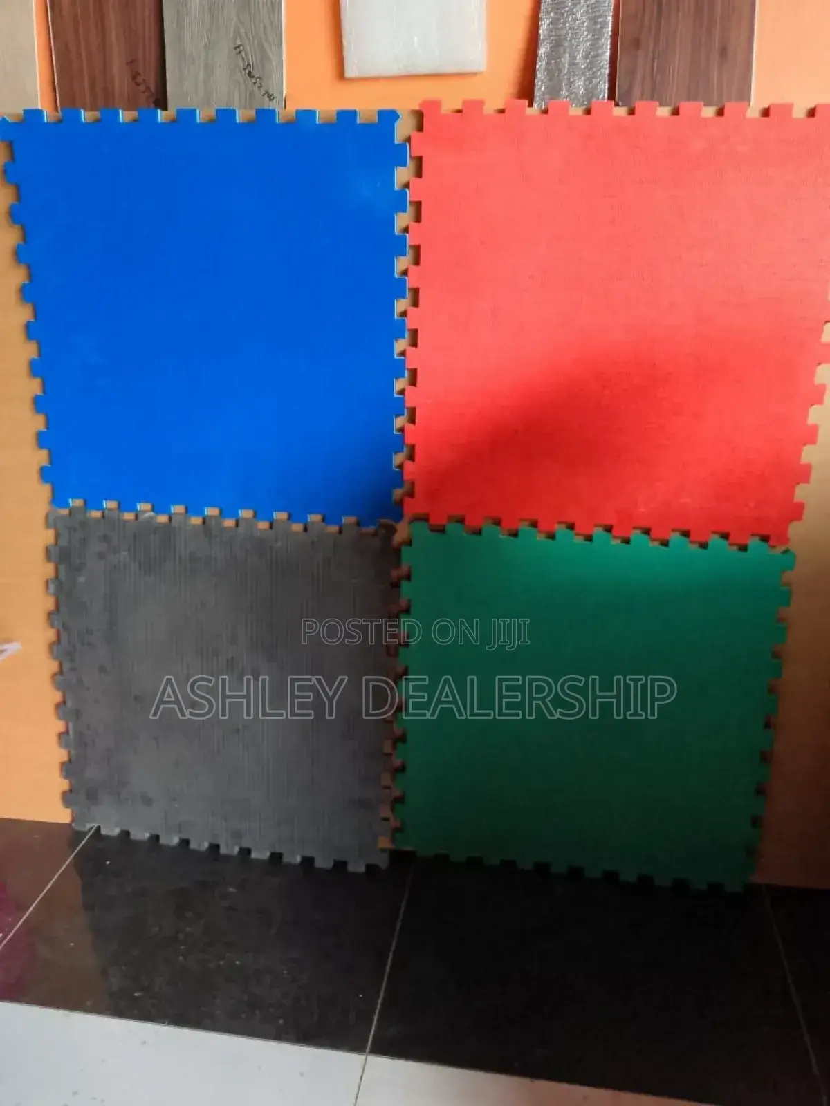 Interlocking Carpet Tiles