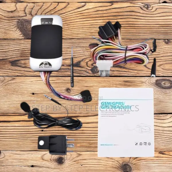 Handheld Tk303 GPS Car Tracker Vehicle Tracking Device