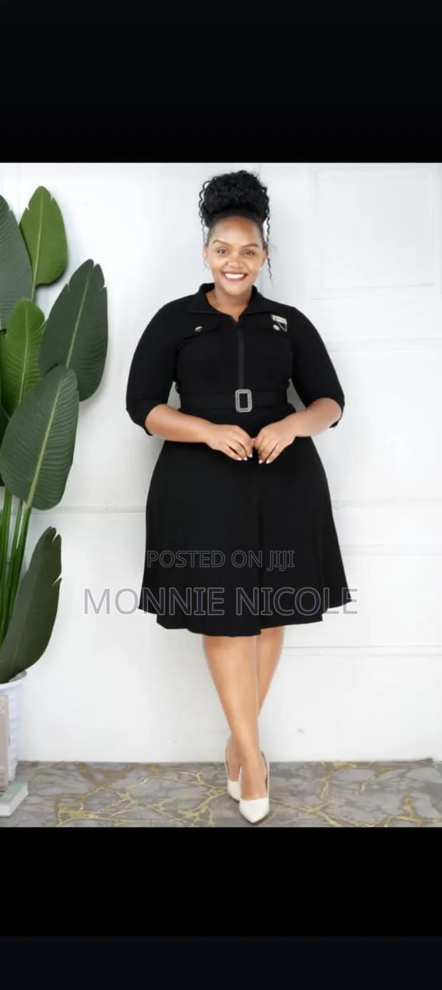 Black Round Breastfeeding Friendly Dress👌😘