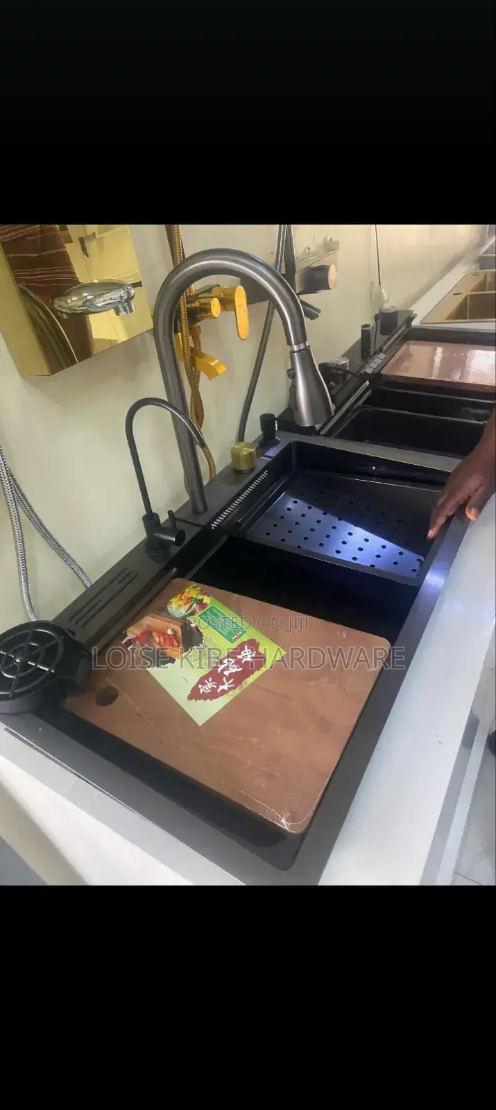 New Model Kitchen Sink Available