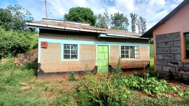Muranga, 1 3/4 Acres, 3 Bedroom House.