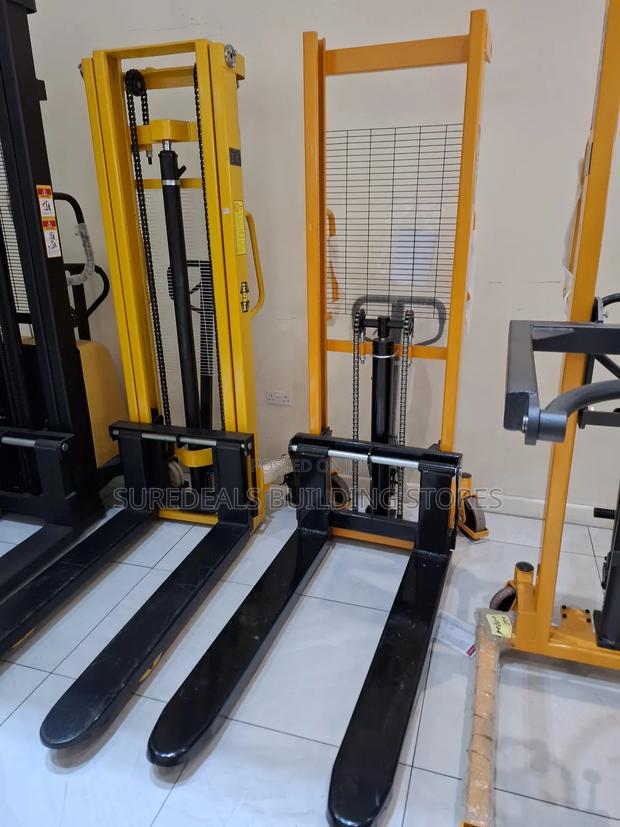 Manual Stacker (Hydraulic Hand Stacker) - main view