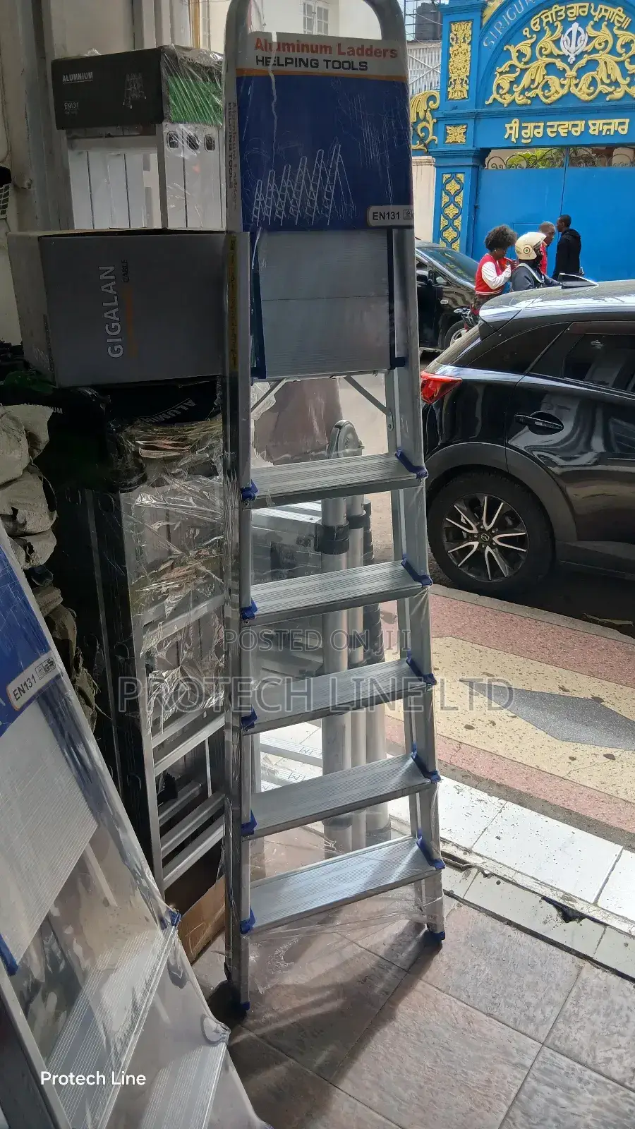 6 Steps Aluminum Foldable Ladder