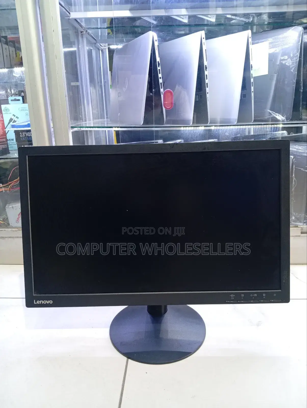 Lenovo 22" Monitor