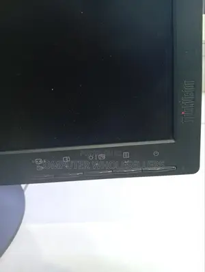 Lenovo 22" Monitor