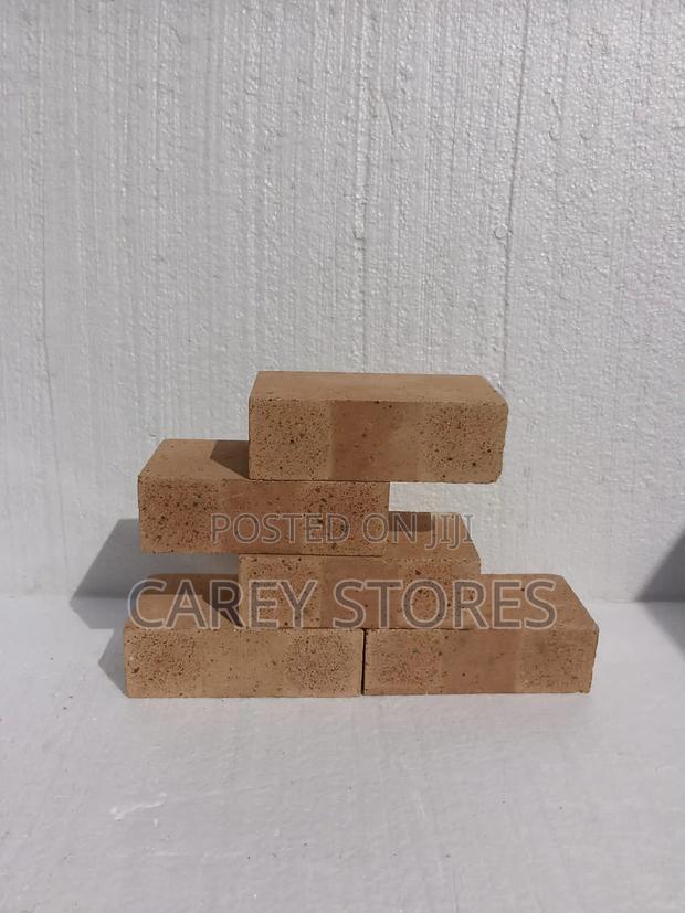 Fire Resistant Bricks / Fire Bricks - main view