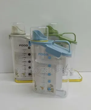High Quality Acrylic Airtight Cereal Container 2500ml