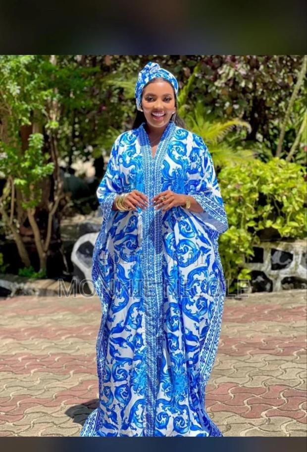 Free Size Stylish Silk Deras/Kaftans 💥