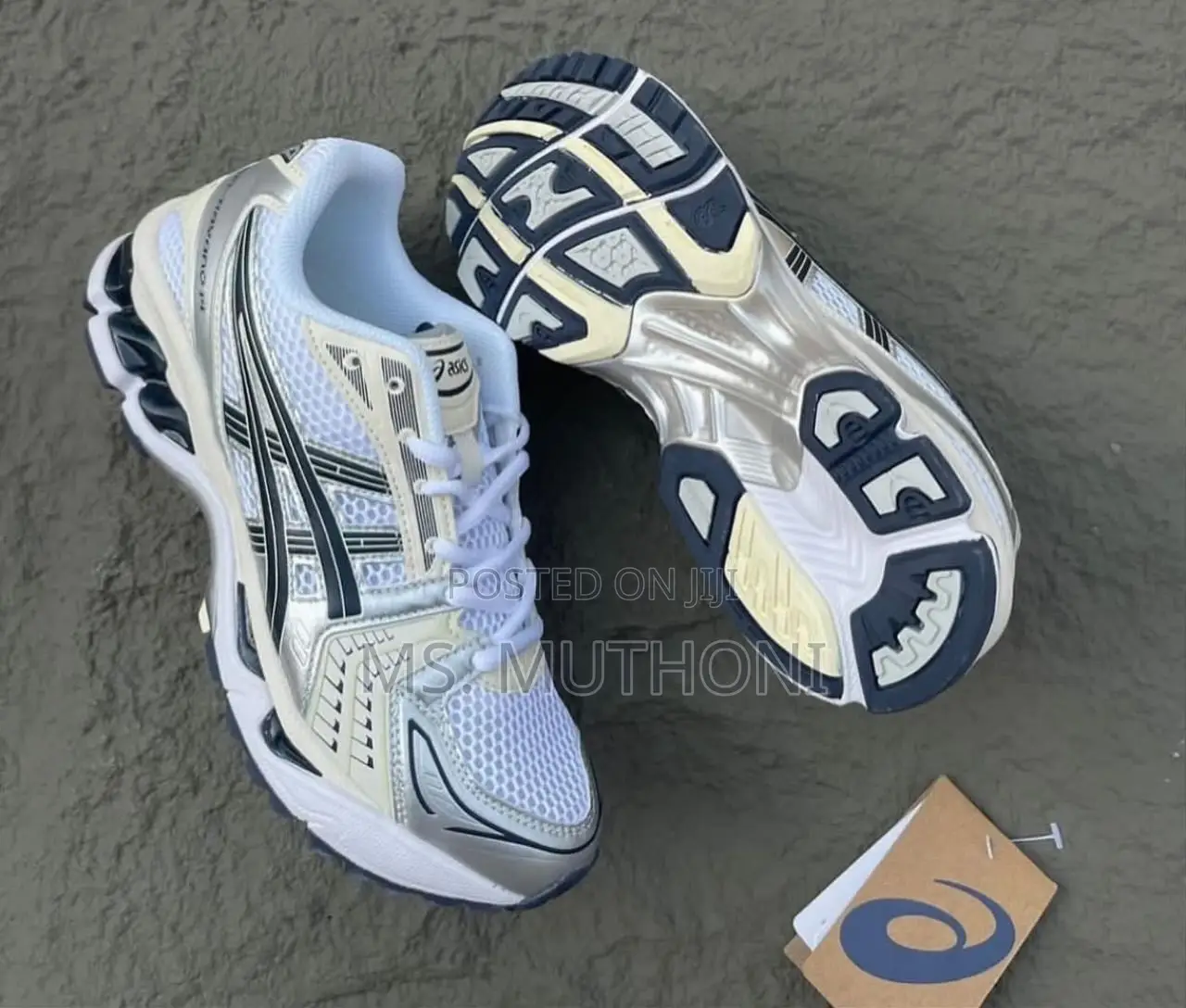 Asics. Grey / Black  38_45