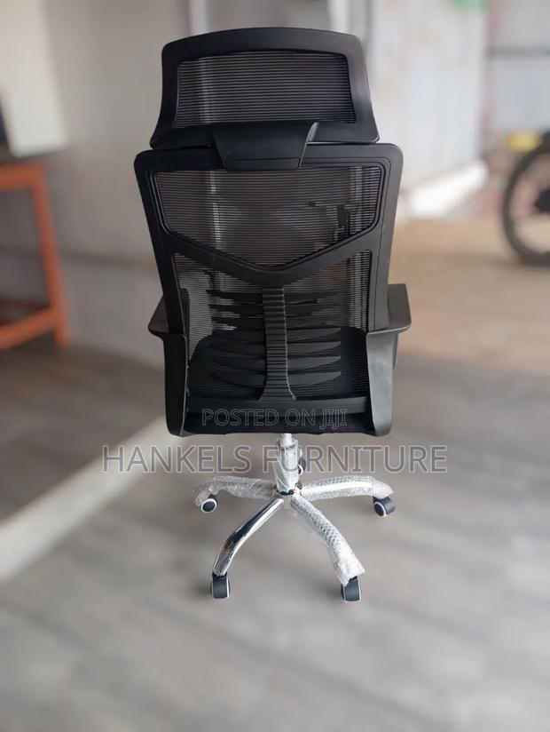 Ergomax Swivel Office Chair - thumbnail 2
