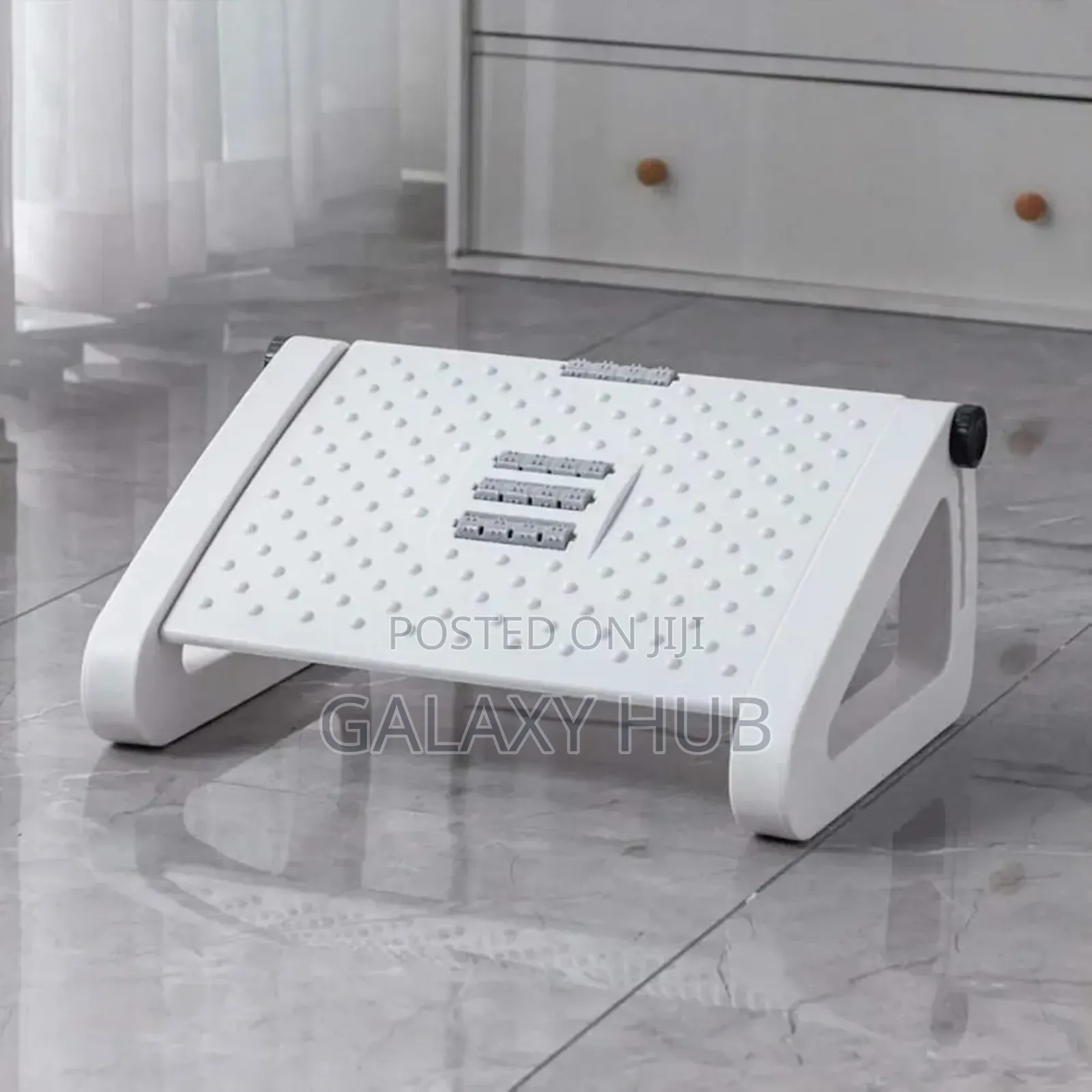 Ergonomic Adjustable Foot Rest/Under Desk Footrest Massage