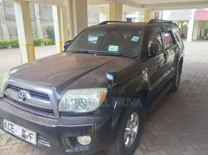 Toyota Hilux Surf 2.7 SSR 2008 Black