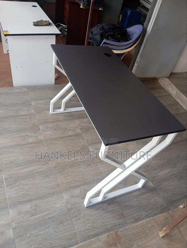 Durable Metallic Table - thumbnail 2