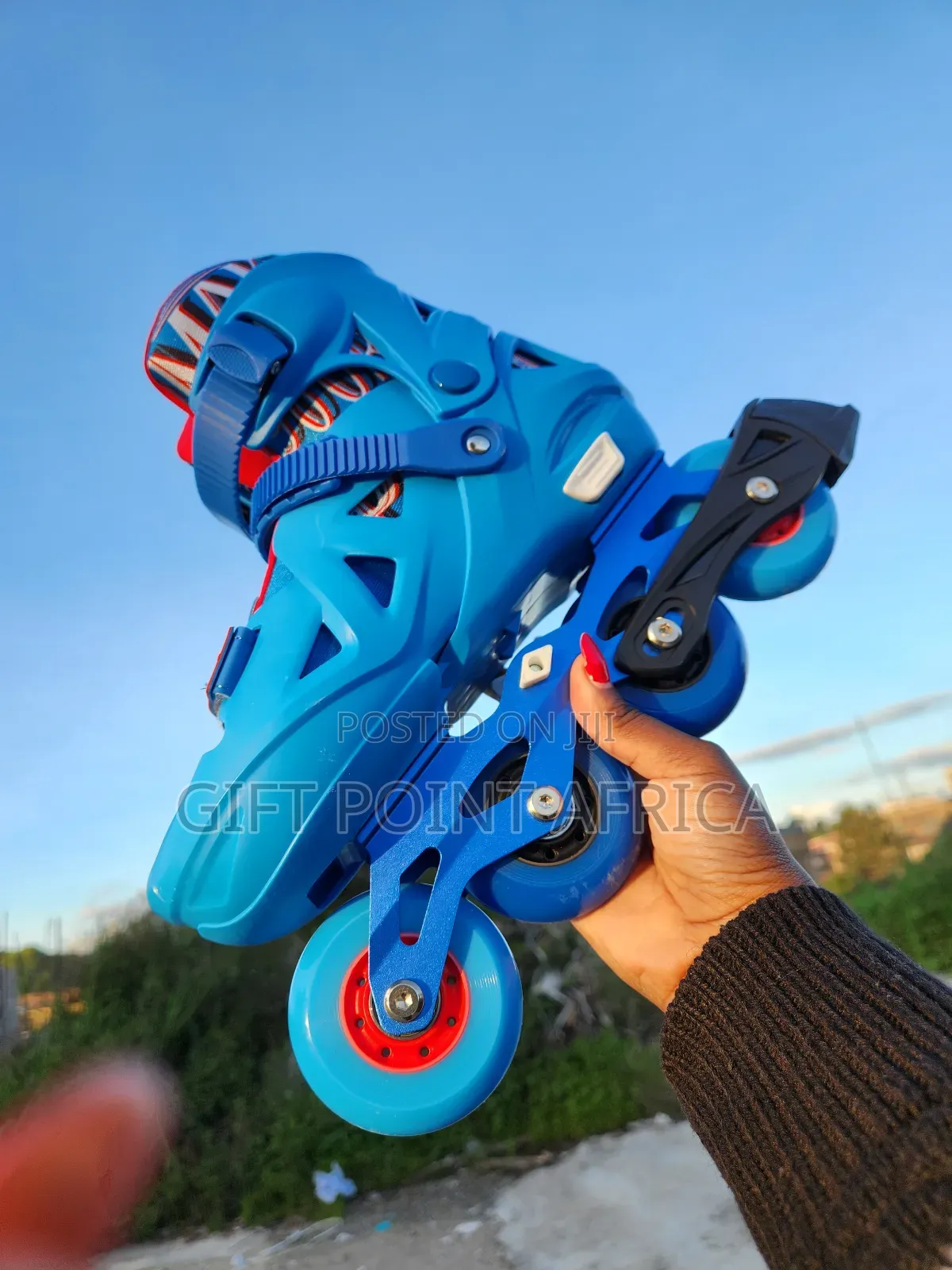 Roller Skates Shoes With Rubber Wheels