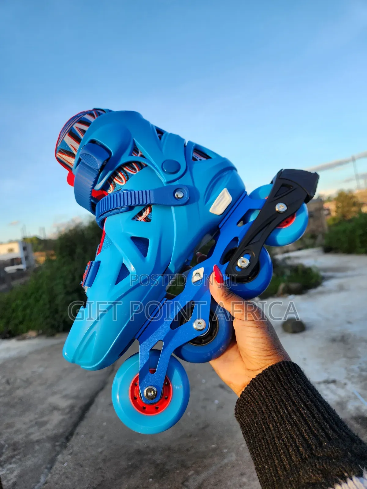 Roller Skates Shoes With Rubber Wheels