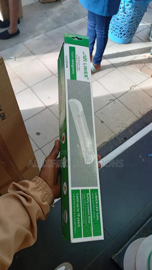 Shaver Light - thumbnail 3