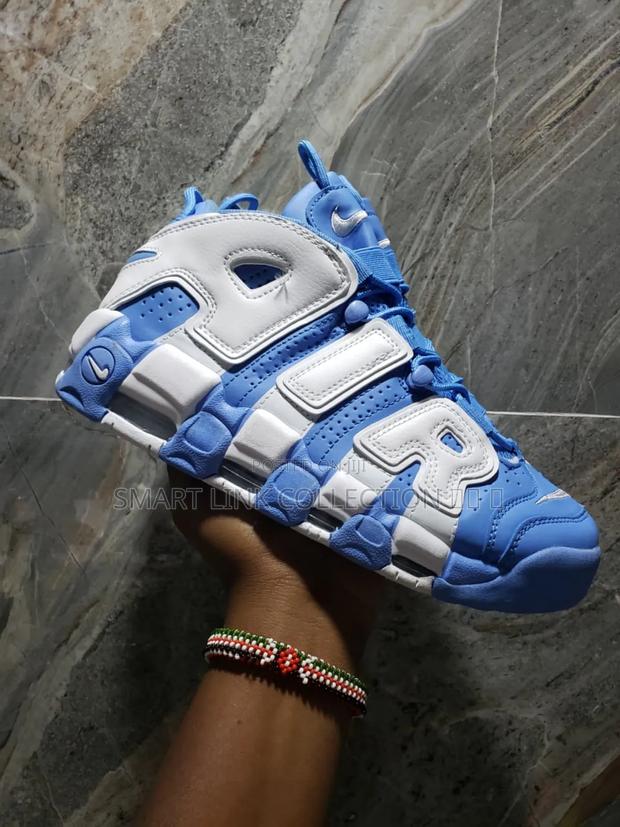 Nike Uptempo