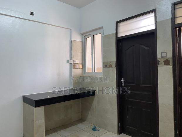 2bdrm Apartment in Nyali for rent - thumbnail 7