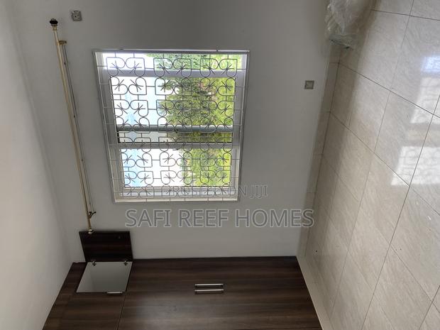 2bdrm Apartment in Nyali for rent - thumbnail 16