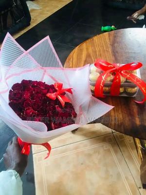 Fresh Blooming Flowers - thumbnail 2