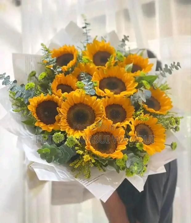 Fresh Blooming Flowers - thumbnail 7