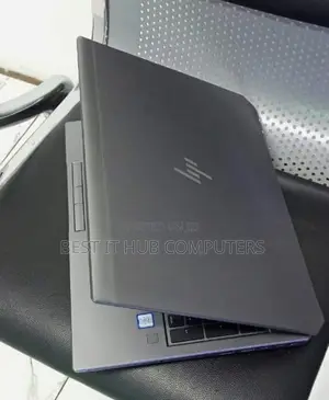 Laptop HP ZBook 15u G5 16GB Intel Core i7 SSD 512GB