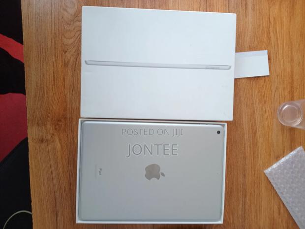 Apple iPad 10.2 (2020) 64 GB Silver - thumbnail 3