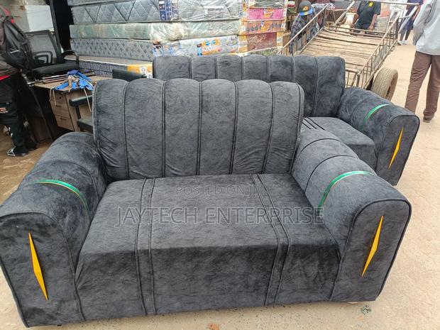 5 Seater Sofa - thumbnail 2