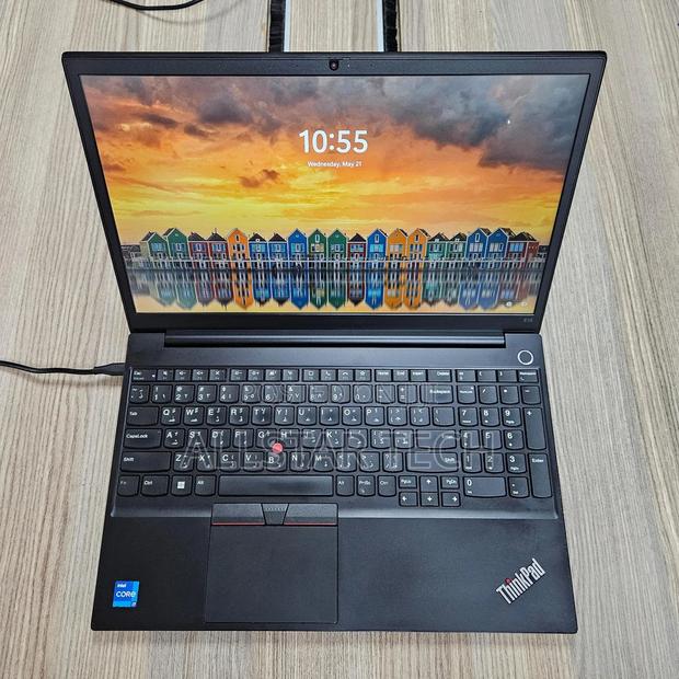 Laptop Lenovo Thinkpad E15 16GB Intel Core I7 SSD 512GB - thumbnail 2