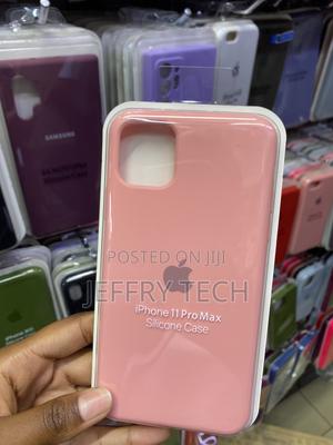 Surphy Liquid Silicone Case iPhone 11 Pro Max-Pink - thumbnail 2