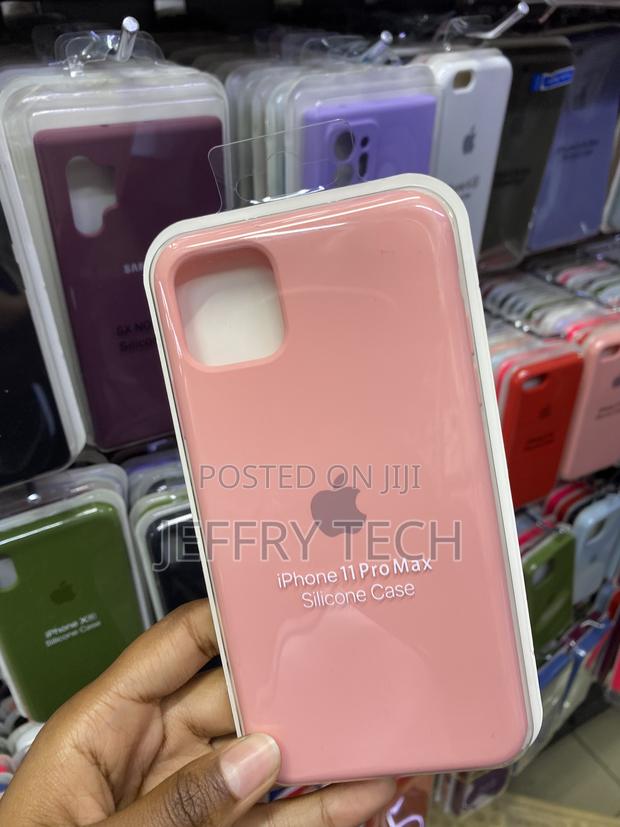 Surphy Liquid Silicone Case iPhone 11 Pro Max-Pink - thumbnail 3