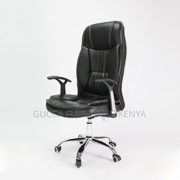 Office Chair: Clerical Leather Chair With Pp Plastic Hands - thumbnail 6