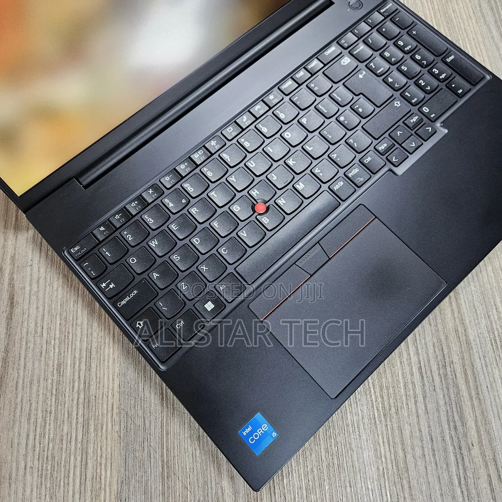 Laptop Lenovo Thinkpad E16 G1 16GB Intel Core i5 SSD 512GB