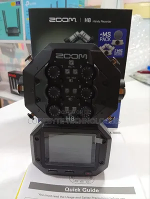 Zoom H8 8-Input / 12-Track Portable Handy Recorder