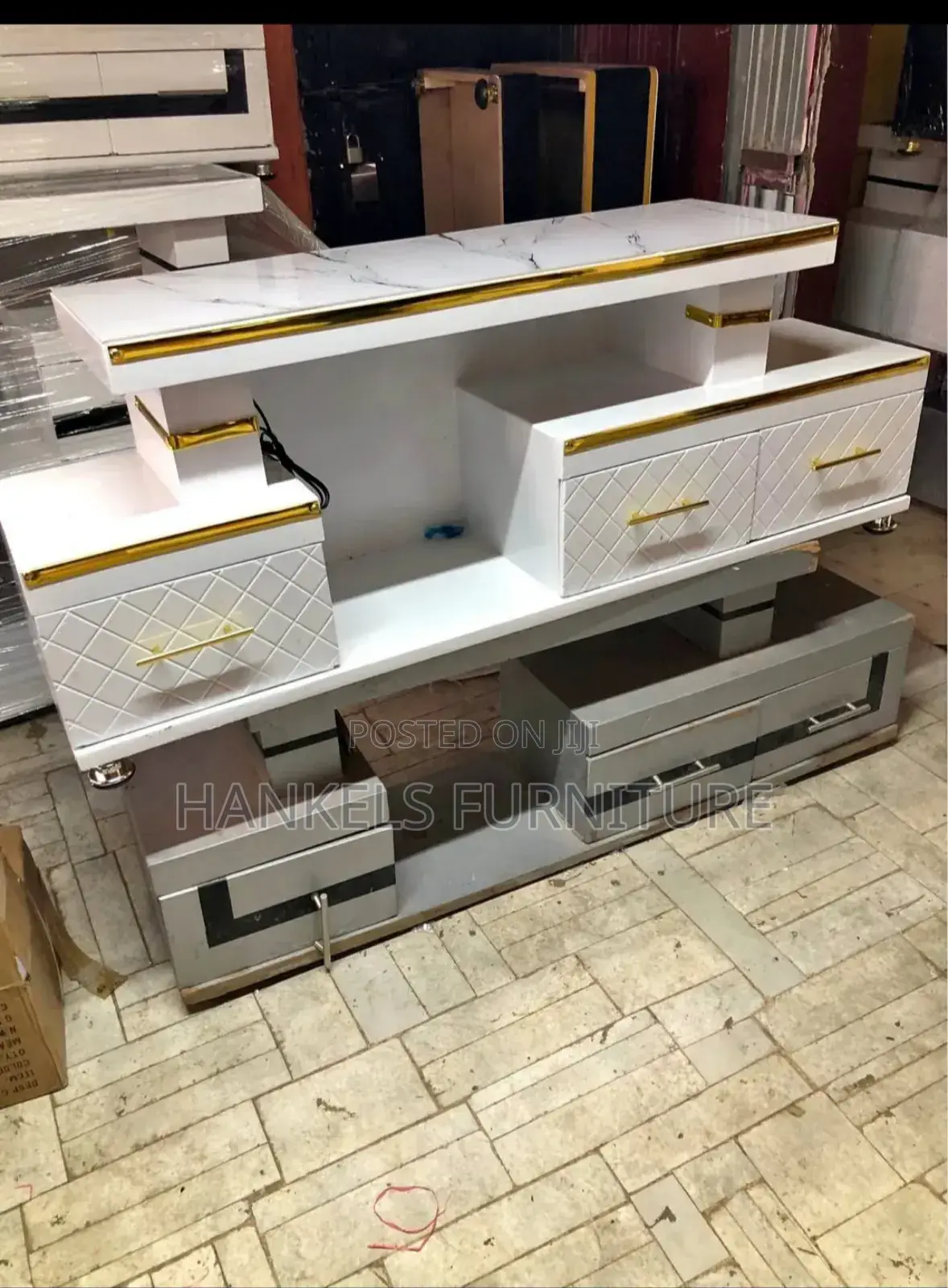 Entertainment Centre Table