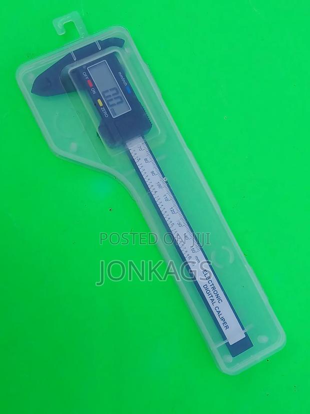 150mm Digital Caliper - thumbnail 4