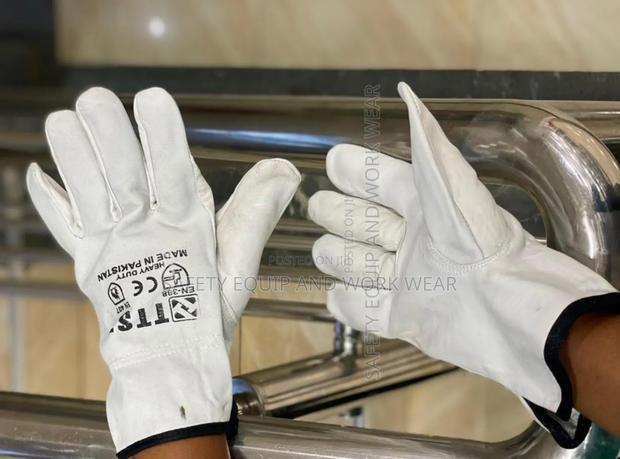 Leather Gloves That Are Built To Last. - main view