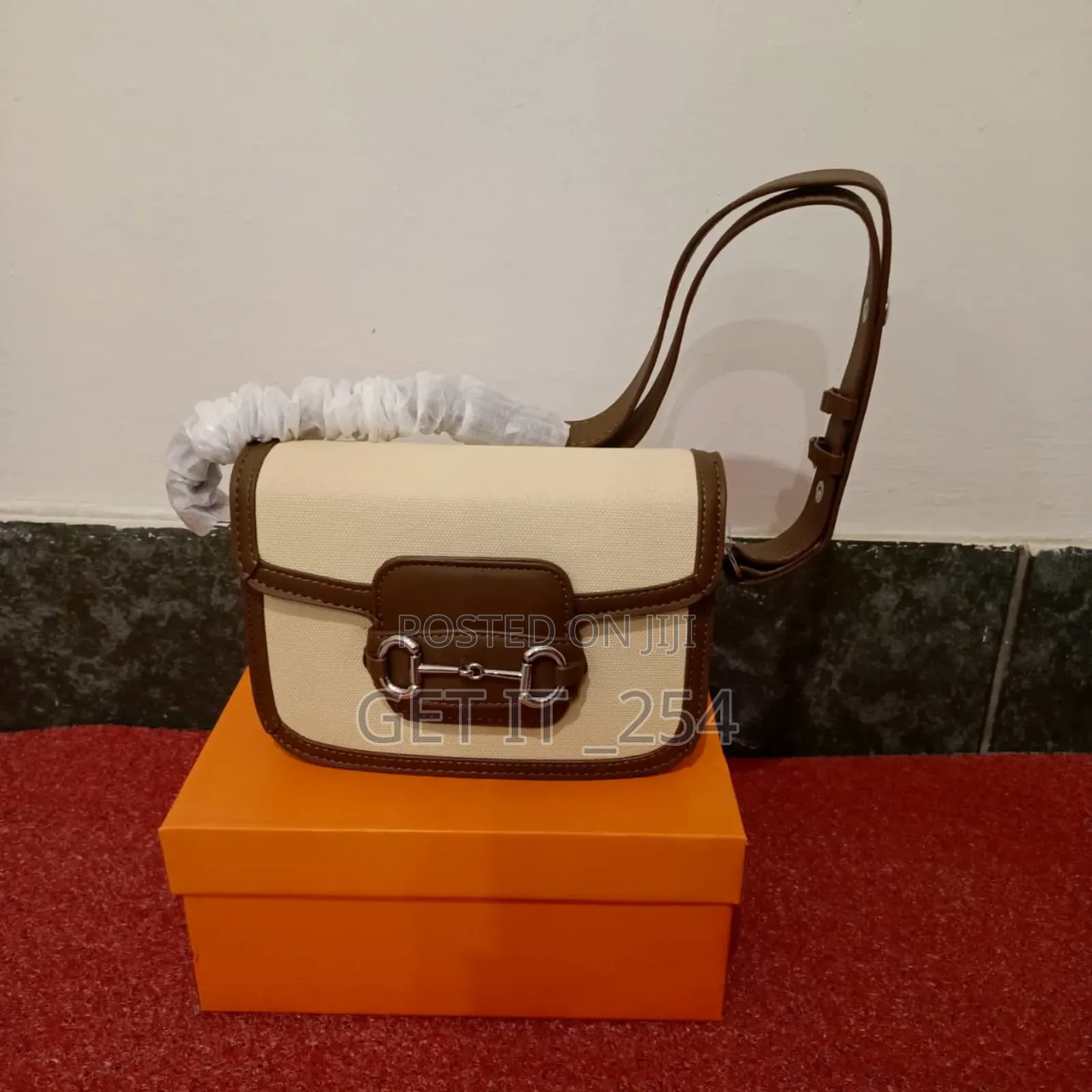 *Premium Quality Women's Shoulder Bag
