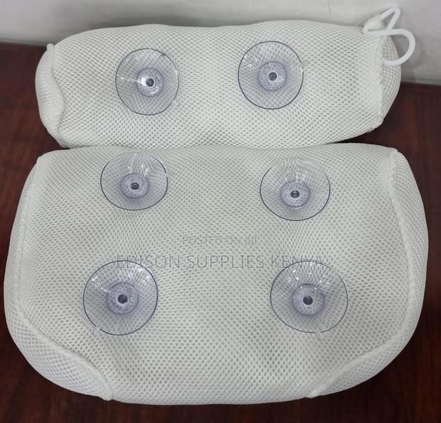 Luxury Bath Tub Pillow - White With 6 Suction Cups - thumbnail 2