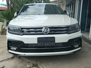 Volkswagen Tiguan 2.0T SEL R-Line AWD 4MOTION 2019 White