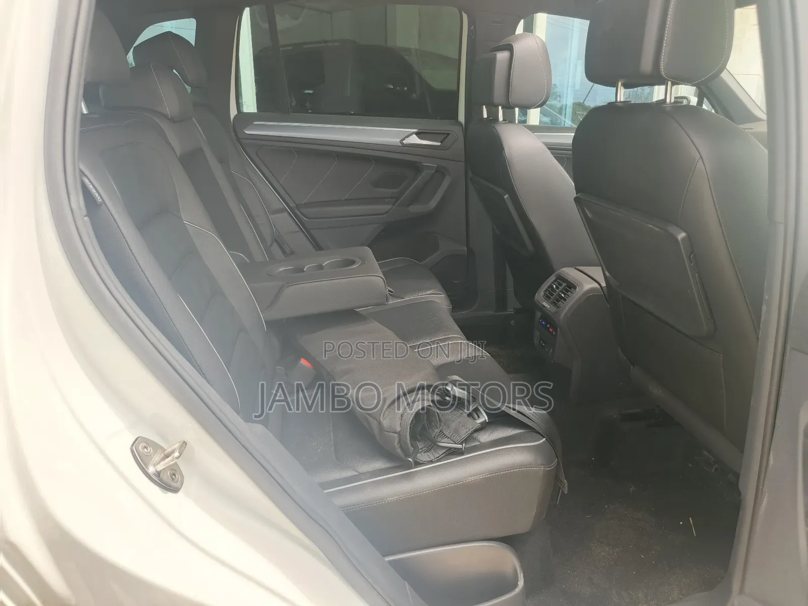 Volkswagen Tiguan 2.0T SEL R-Line AWD 4MOTION 2019 White