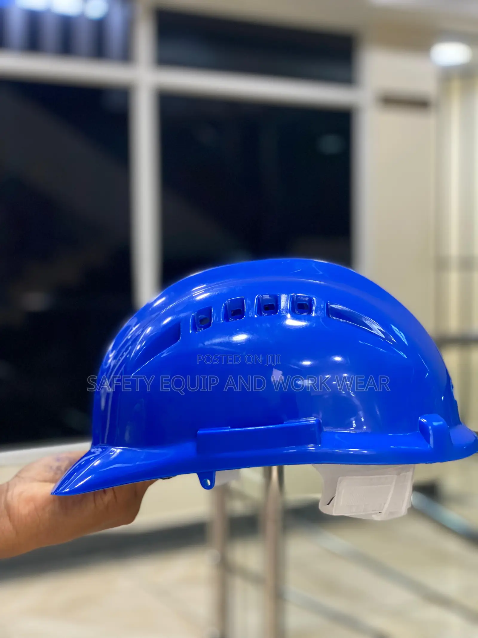 Vaultex Heavy Duty Helmet Odor-resistant Padding.