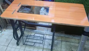 Local Sewing Table