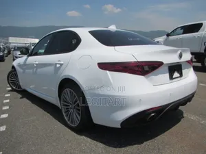 Alfa Romeo Giulia 2018 White