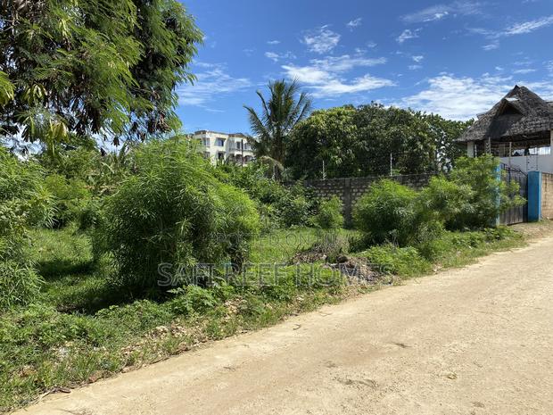 Prime Plot Off JCC Road Bamburi for Sale - thumbnail 4