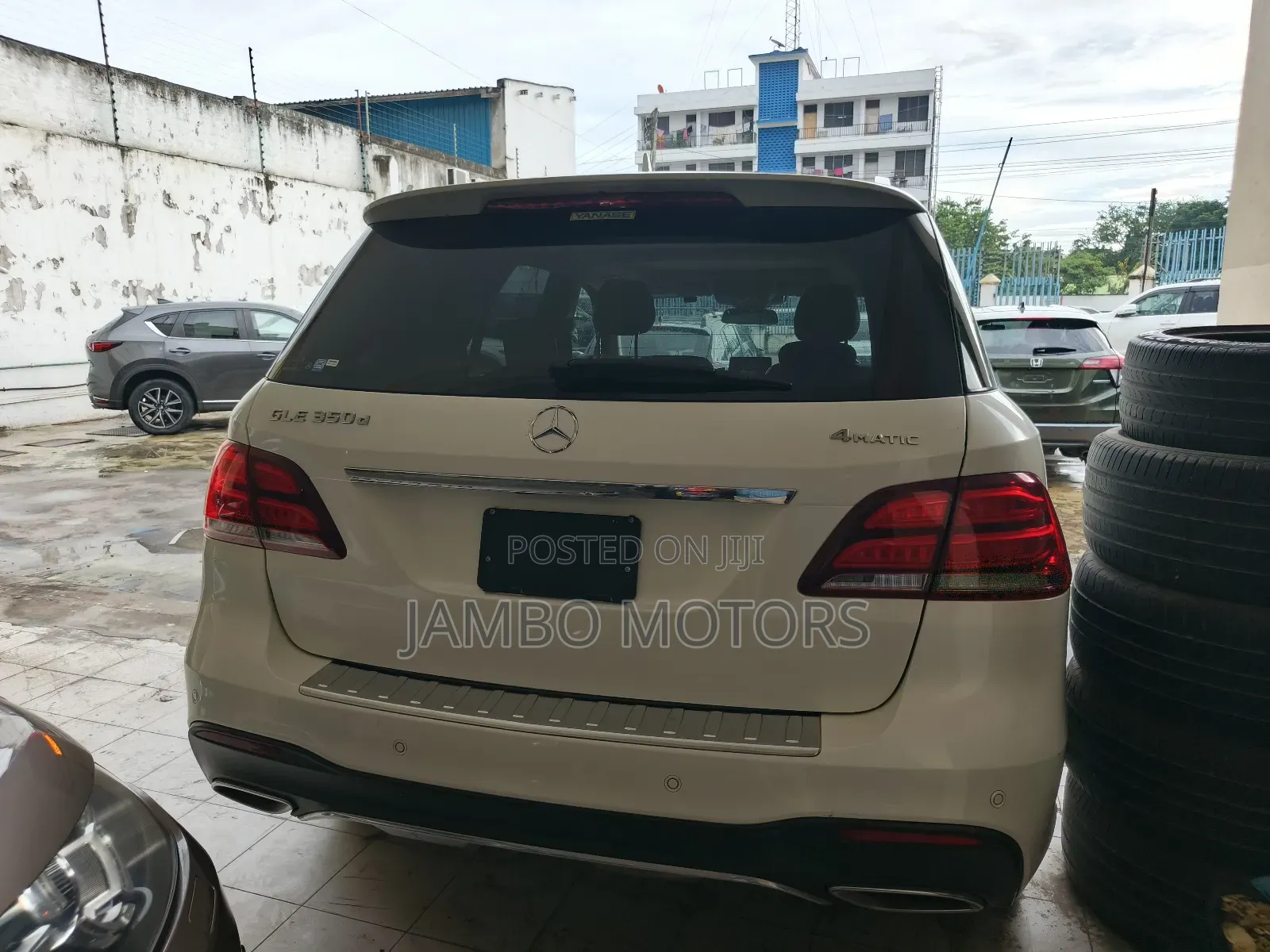 Mercedes-Benz GLE-Class GLE 350d 4MATIC 2018 White