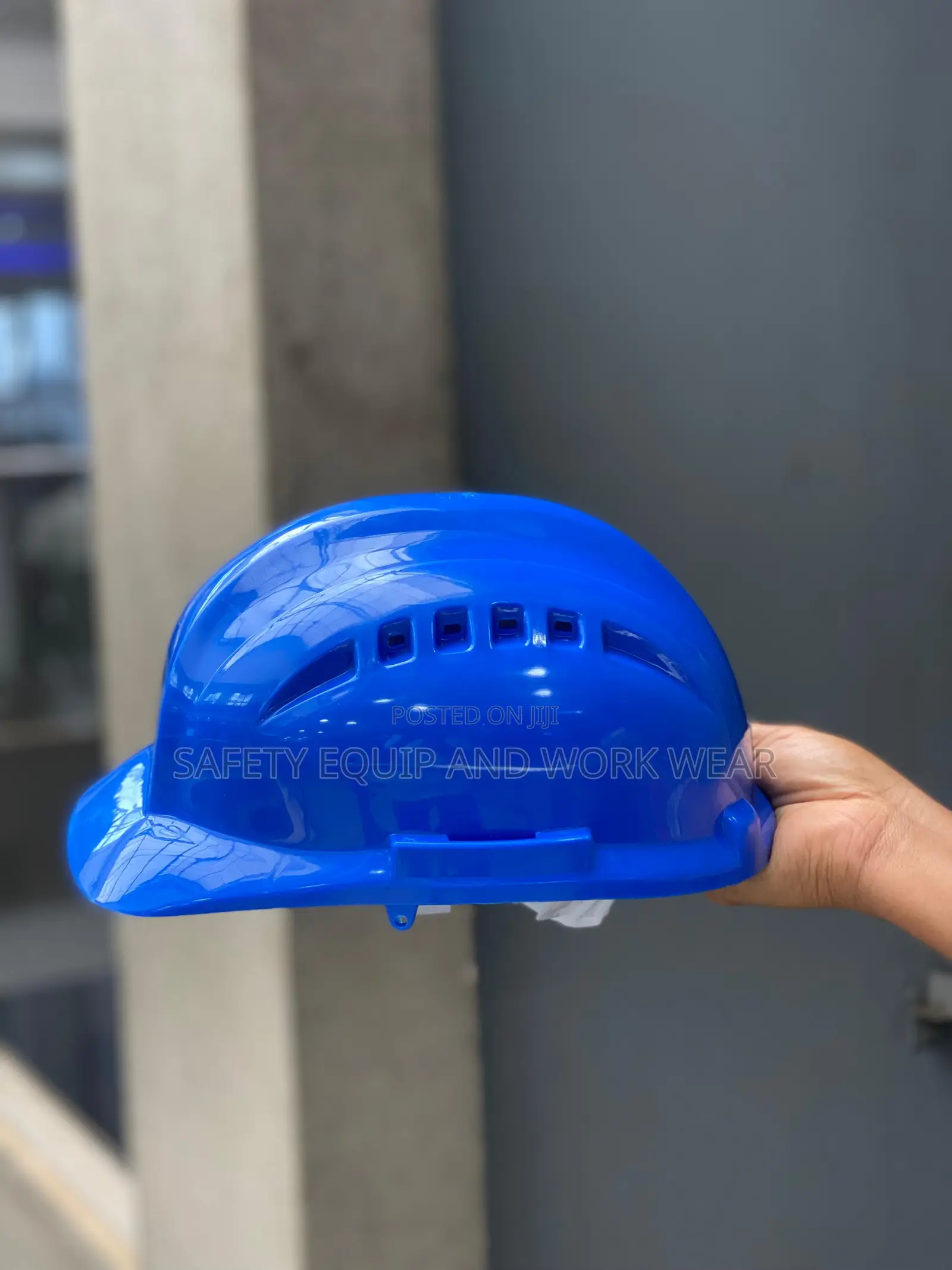 Heavy Duty Helmet – A Must-have For Any Contractor’S Kit