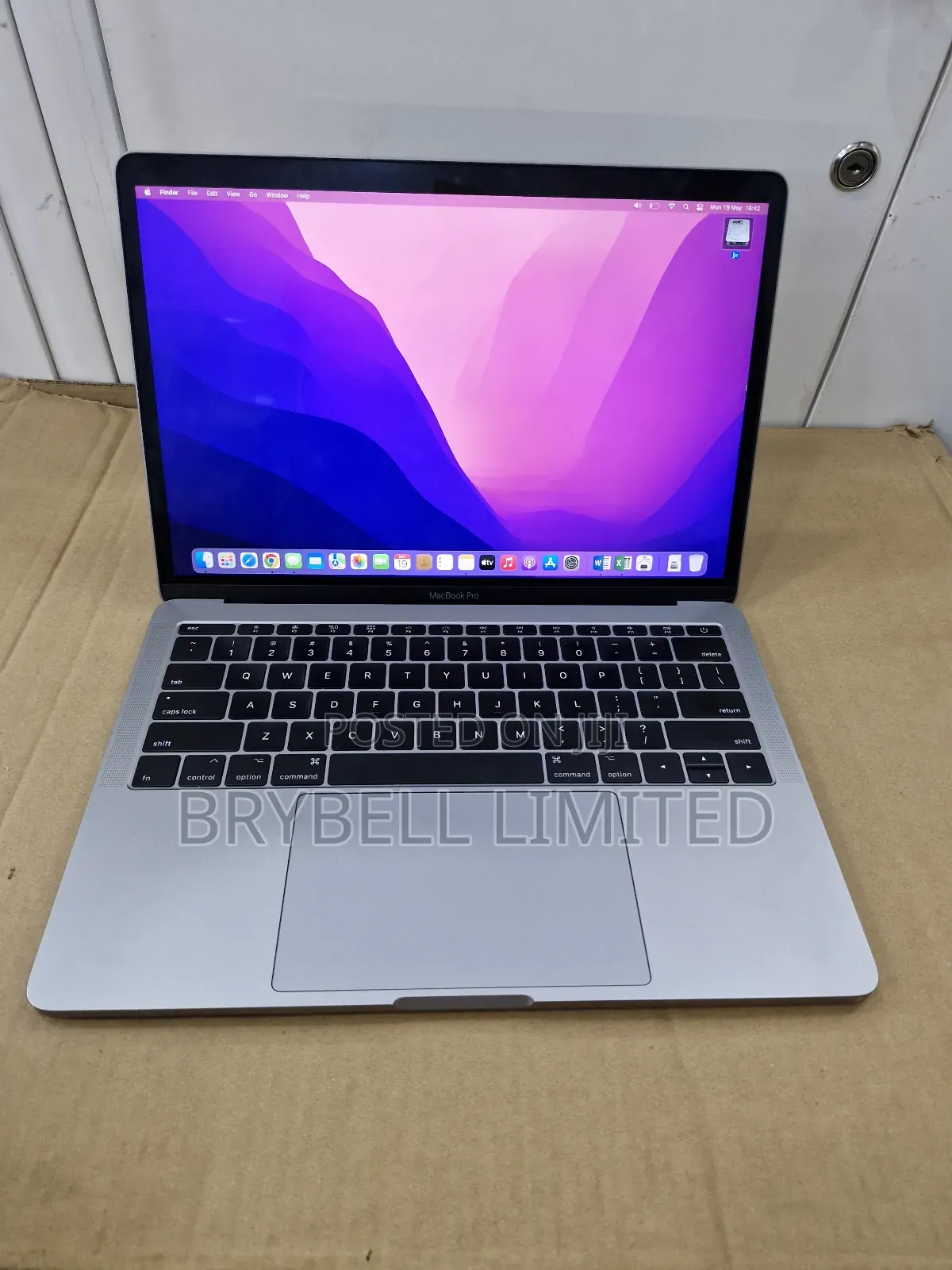 Laptop Apple MacBook Pro 2016 8GB Intel Core I5 SSD 256GB