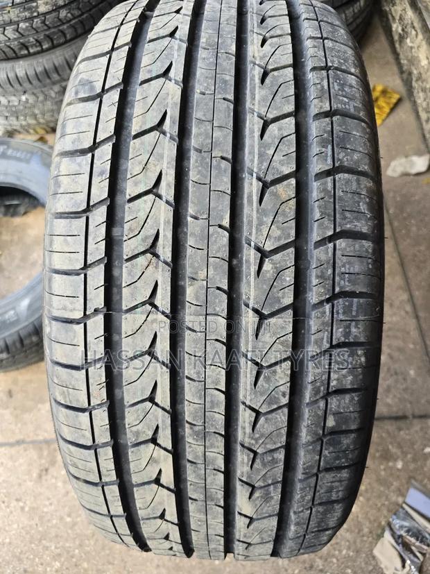 275/45r21 Centra Tyre - thumbnail 2